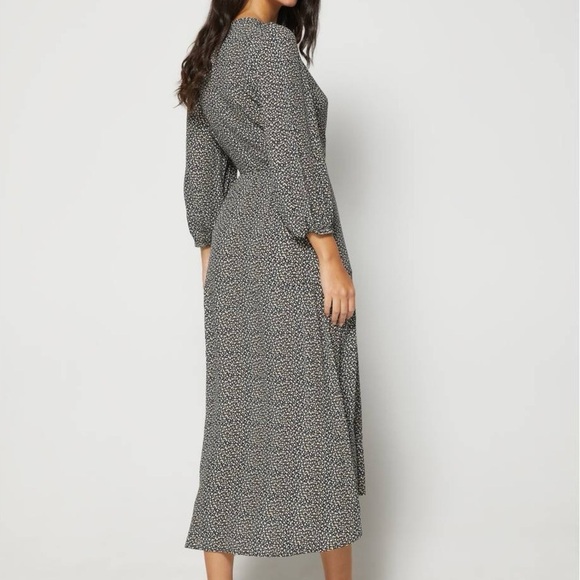 GAP LENZING™ ECOVERO™ Flounce Midi Black and White Asymmetrical Wrap Dress - Picture 2 of 10